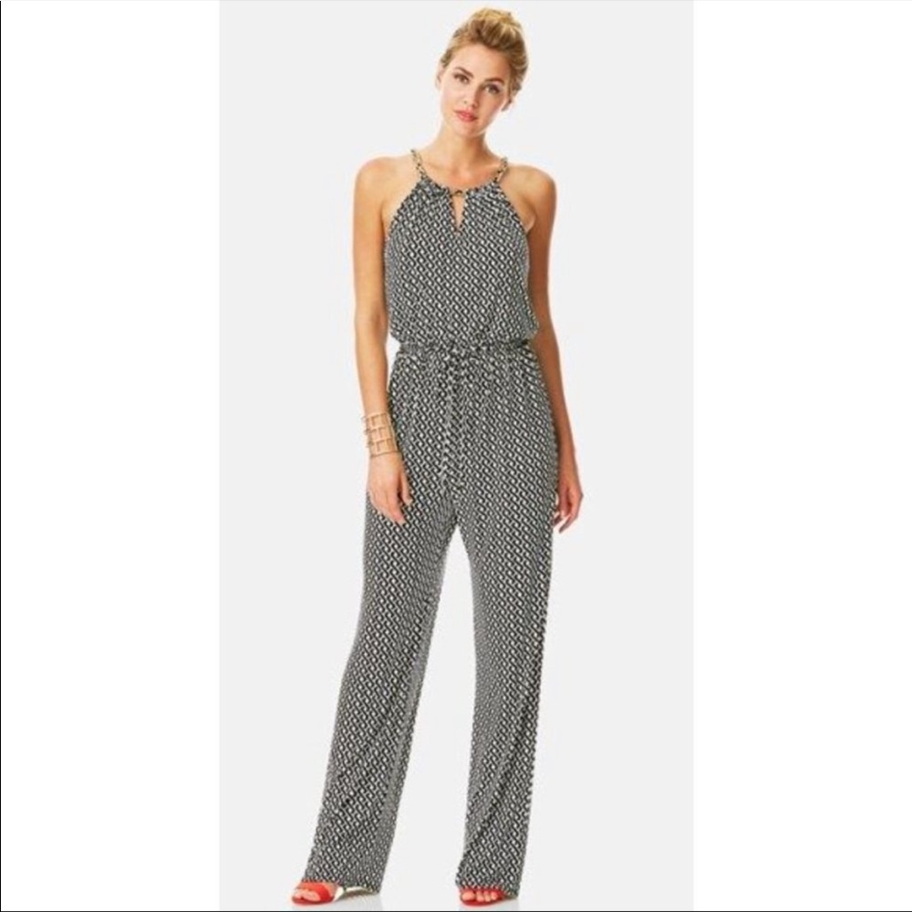 Black/white shelli segal sleeveless jumpsuit